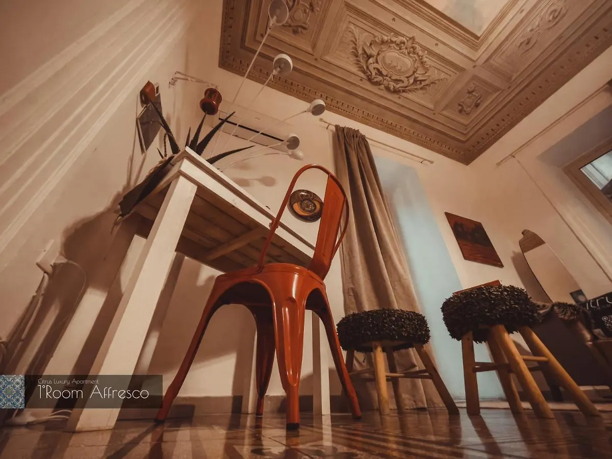 Citrus Luxury Apartment - Holiday Apartment With Up To 3 Bedrooms In Palermo Center Italien