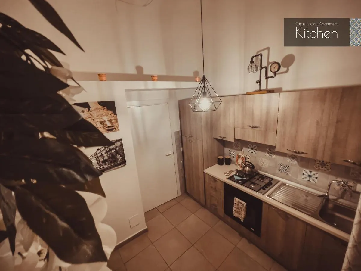 Feriehus Citrus Luxury Apartment - Holiday Apartment With Up To 3 Bedrooms In Palermo Center